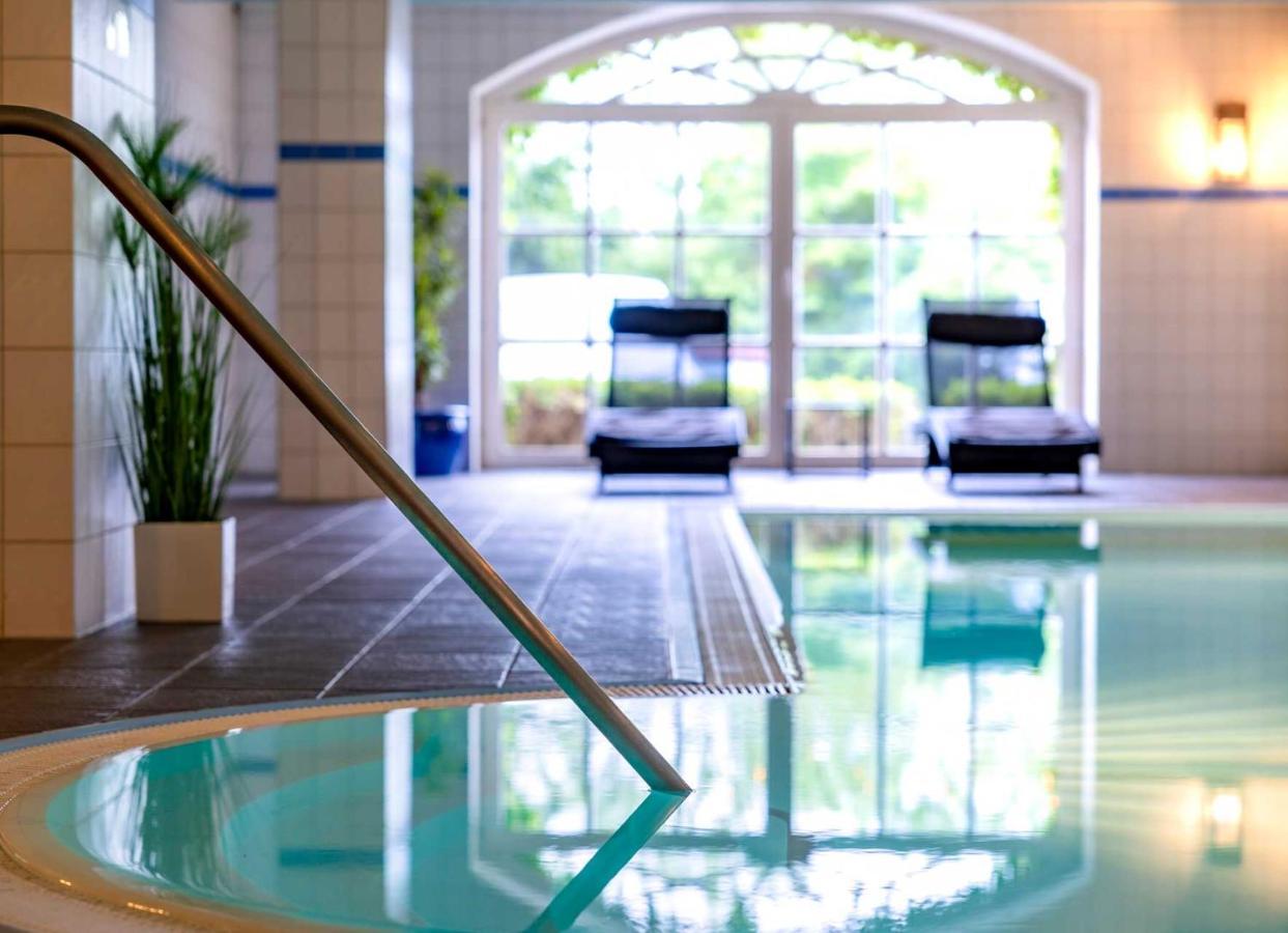 Hotel Landhaus Steinfeld 글레트지일 외부 사진