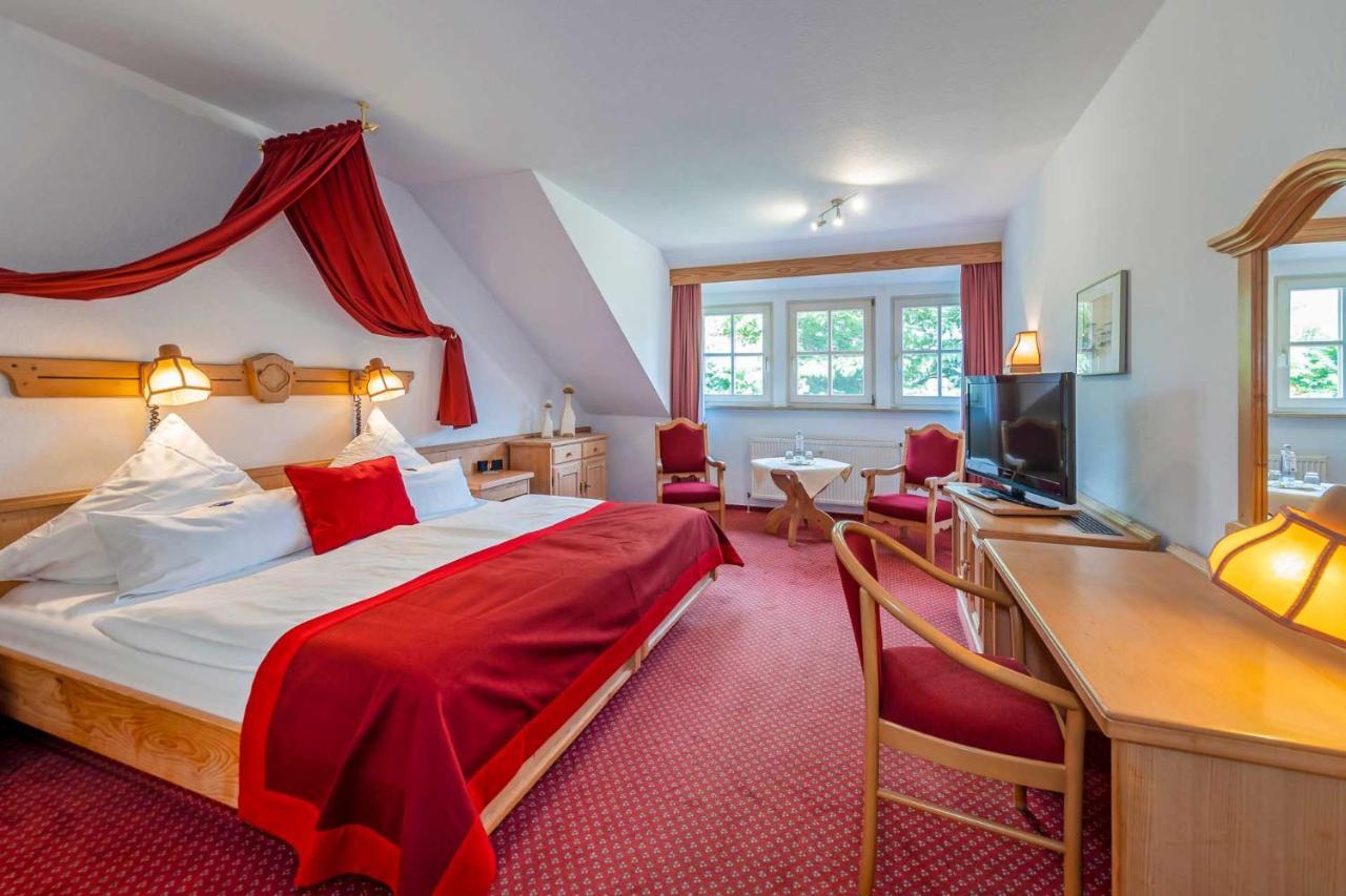 Hotel Landhaus Steinfeld 글레트지일 외부 사진