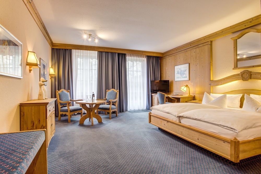 Hotel Landhaus Steinfeld 글레트지일 외부 사진