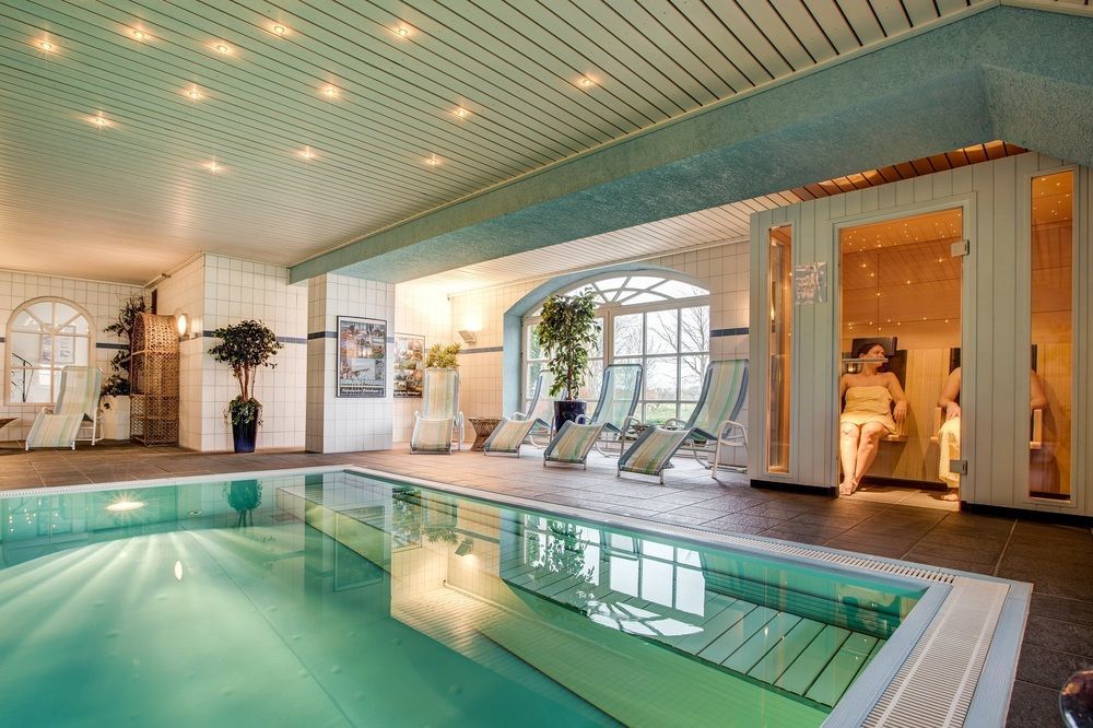 Hotel Landhaus Steinfeld 글레트지일 외부 사진
